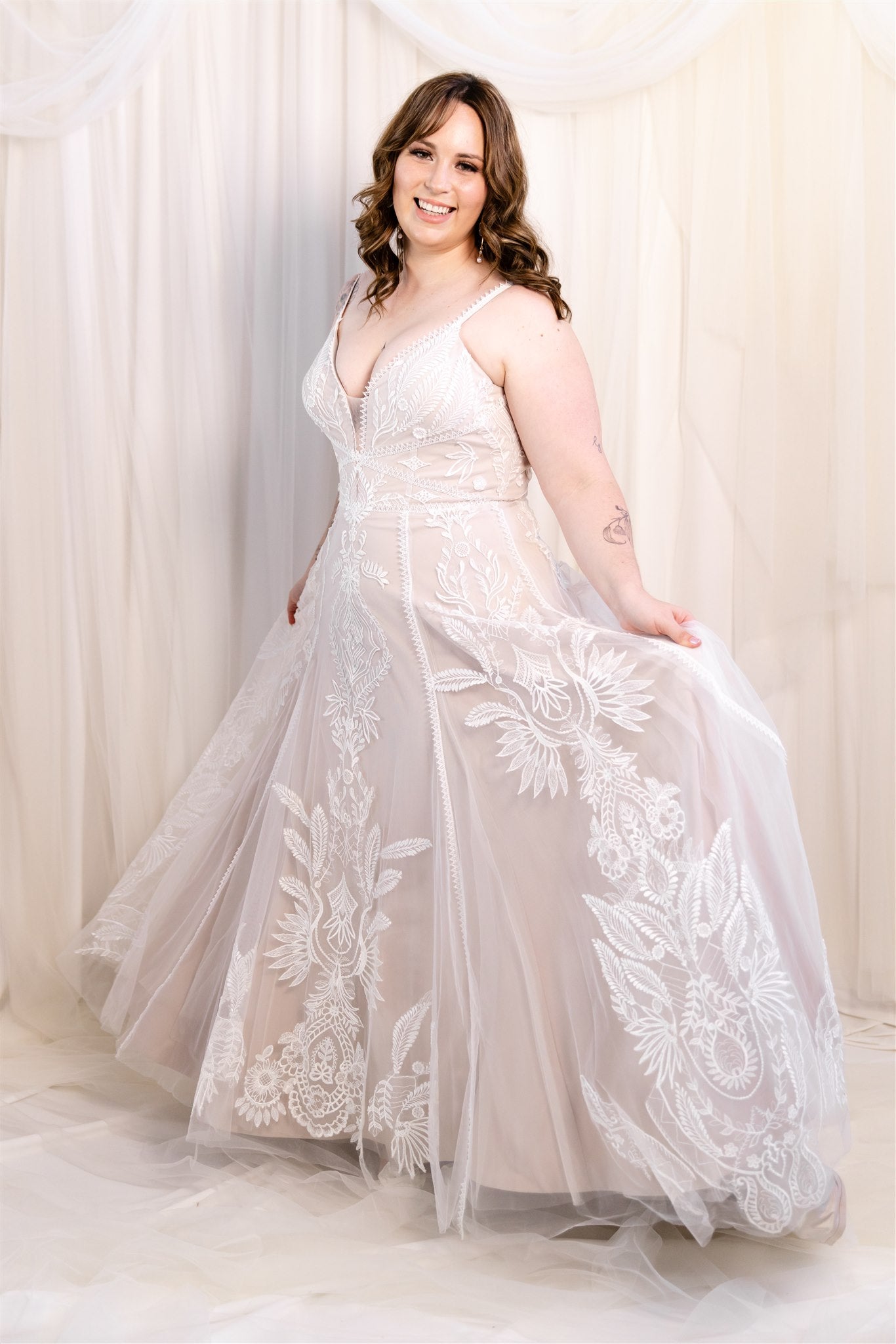 Evie Young Boho Gown RL24148