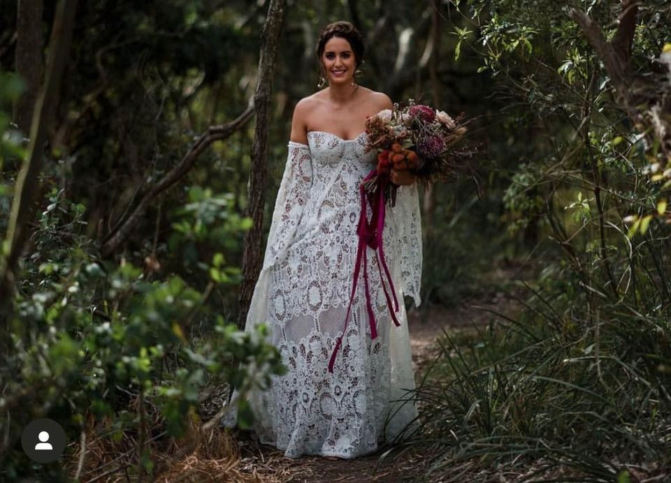 Rue De Seine Lace Gown - RL23104