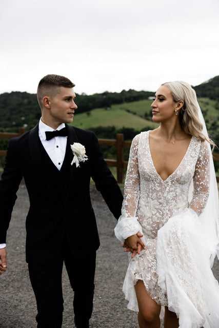 J.Andreatta Spot Lace Gown RL23222